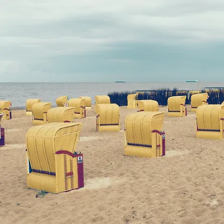 Panoramameerblicksuite Direkt Am Strand, Garage Wlan, Aufzug, Smarttv,bettwaesche,handtuecher, Netflix Uvm Apartman Cuxhaven