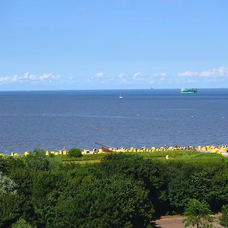 Panoramameerblicksuite Direkt Am Strand, Garage Wlan, Aufzug, Smarttv,bettwaesche,handtuecher, Netflix Uvm Apartman Cuxhaven