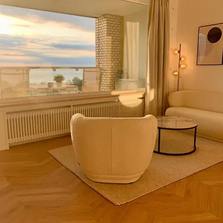 Panoramameerblicksuite Direkt Am Strand, Garage Wlan, Aufzug, Smarttv,bettwaesche,handtuecher, Netflix Uvm Διαμέρισμα
