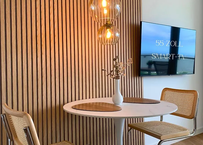 Panoramameerblicksuite Direkt Am Strand, Garage Wlan, Aufzug, Smarttv,bettwaesche,handtuecher, Netflix Uvm *